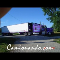 Kenworth W900L 2.jpg