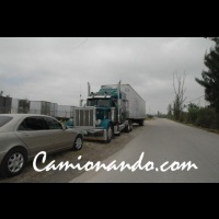 Peterbilt 379  de Papa  y el S500.jpg